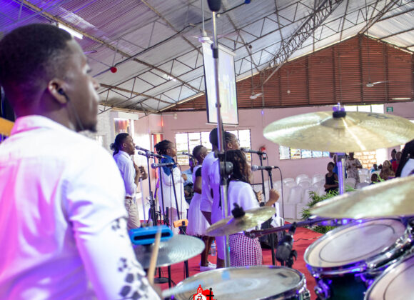 Join our Music Ministry